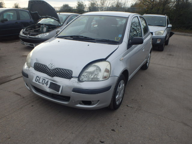 2004 TOYOTA YARIS T3 Parts